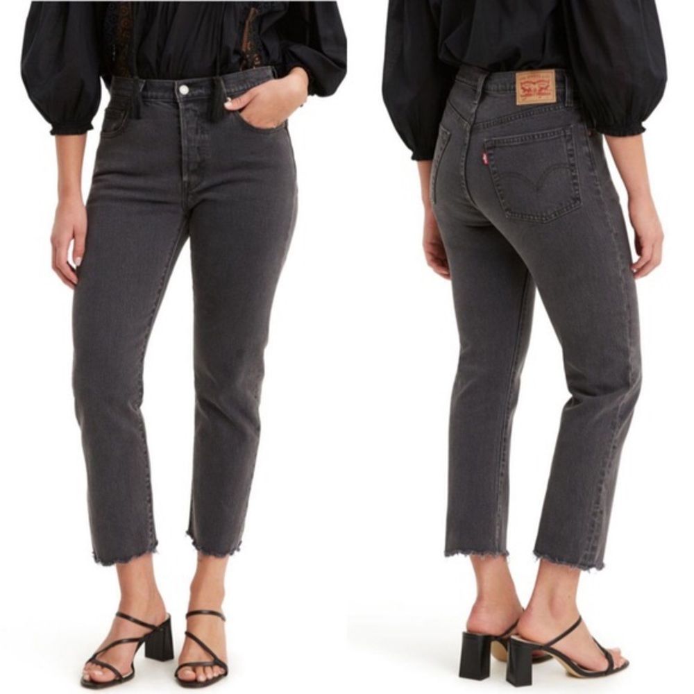 Levi’s 501 Scallop Hem